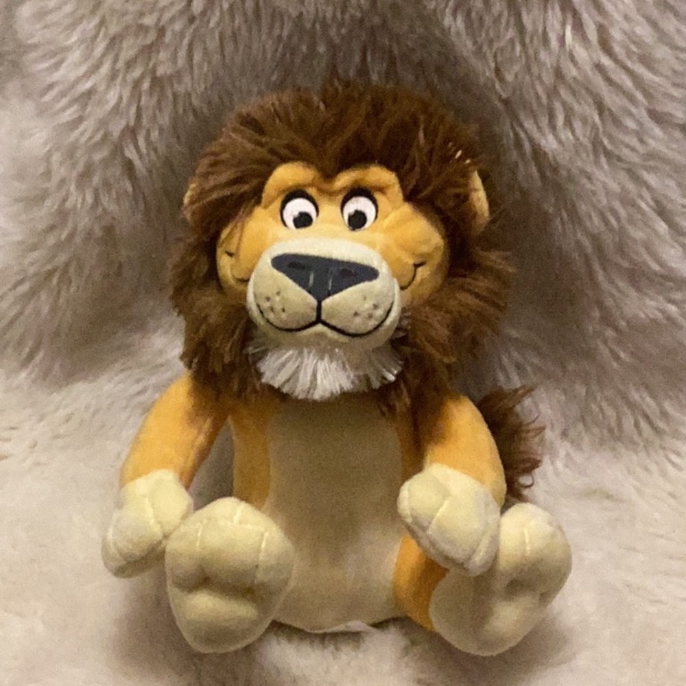 Alex Madagascar lion Plush 10”